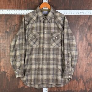 Pendleton High Grade Western Wear Pure Virgin Wool Pearl Snap Plaid‎ Shirt Large